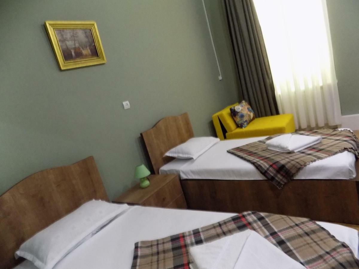 Apartament Old Yard Apartment Тбилиси Екстериор снимка