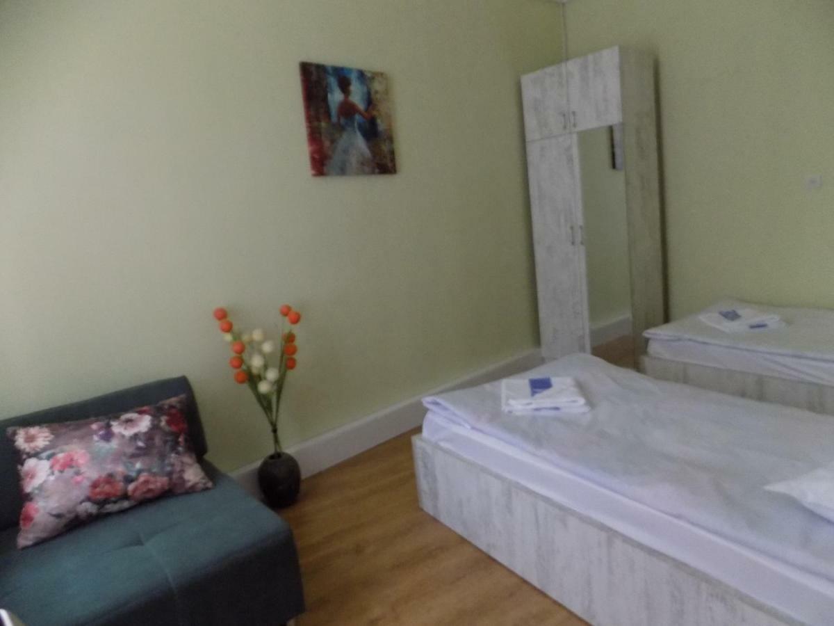 Apartament Old Yard Apartment Тбилиси Екстериор снимка
