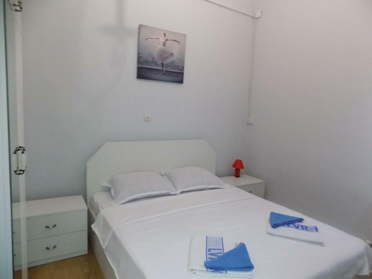 Apartament Old Yard Apartment Тбилиси Екстериор снимка