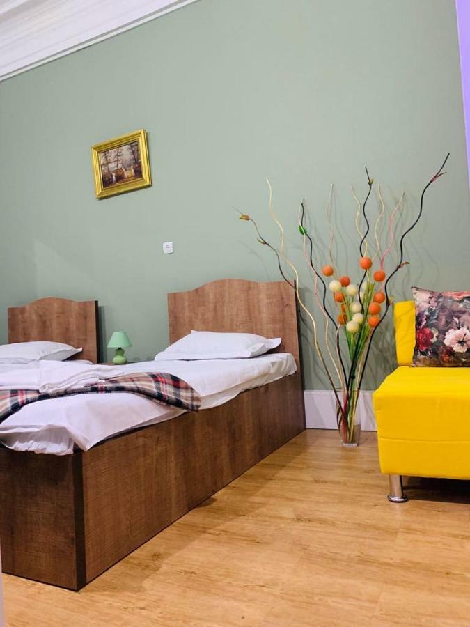 Apartament Old Yard Apartment Тбилиси Екстериор снимка